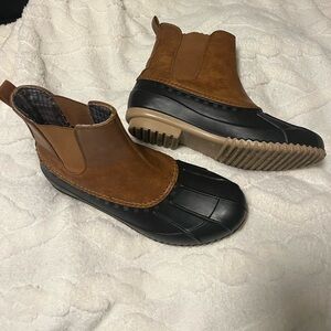 Magellan Outdoors Duck Boots